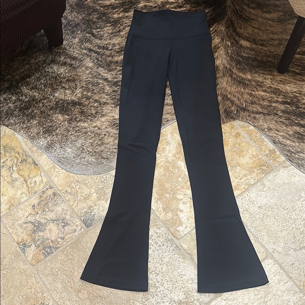 Lululemon align mini flare pant regular size 2